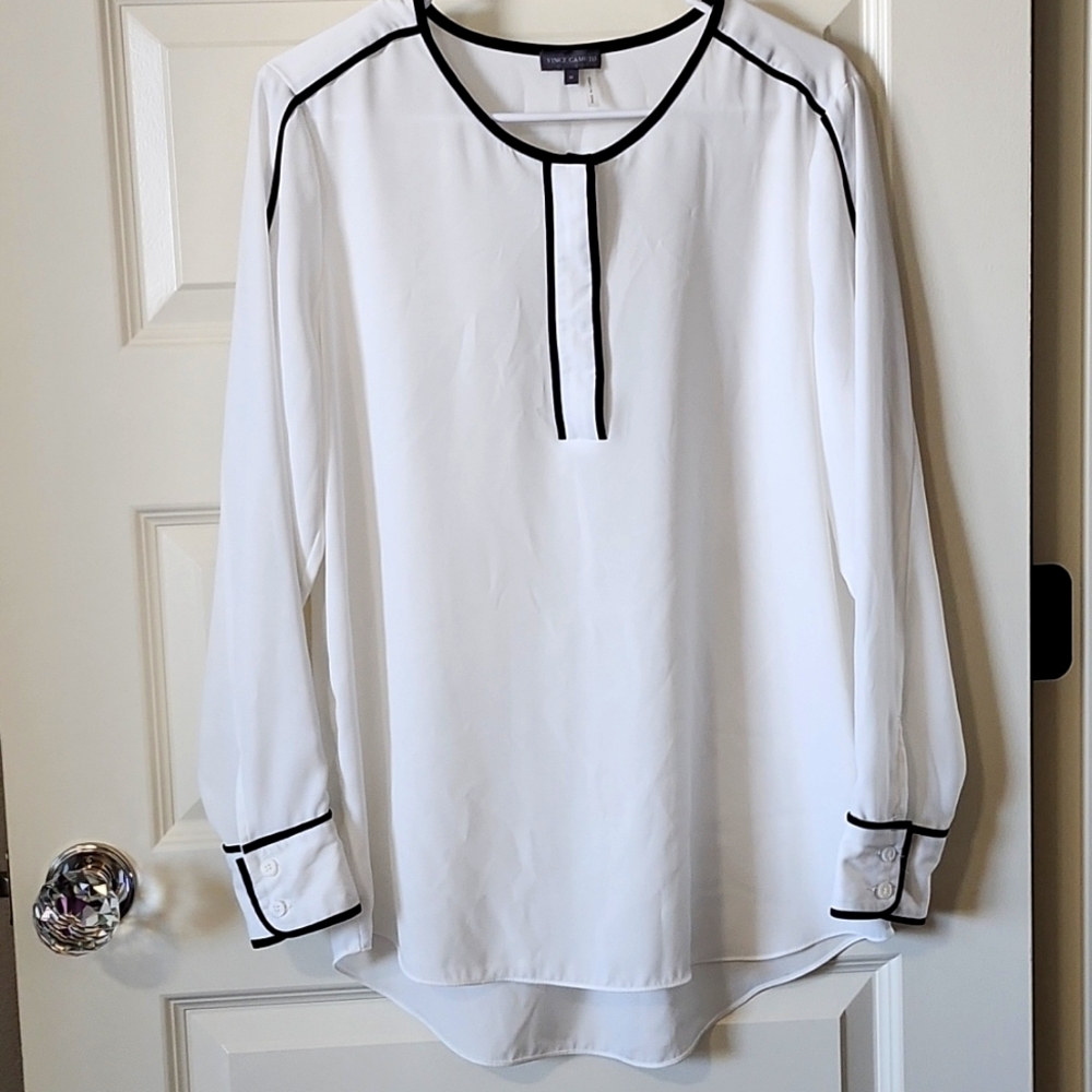 Vince Camuto Blouse